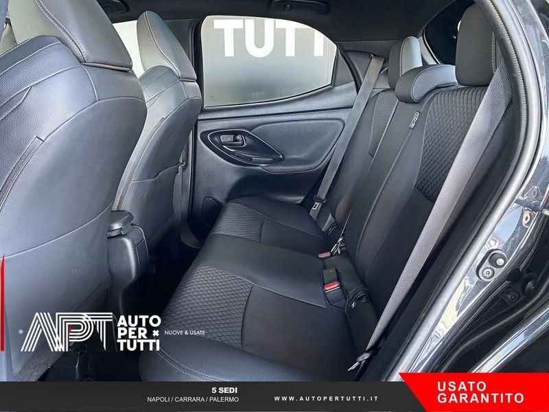 Toyota Yaris Yaris 1.5 hybrid Lounge