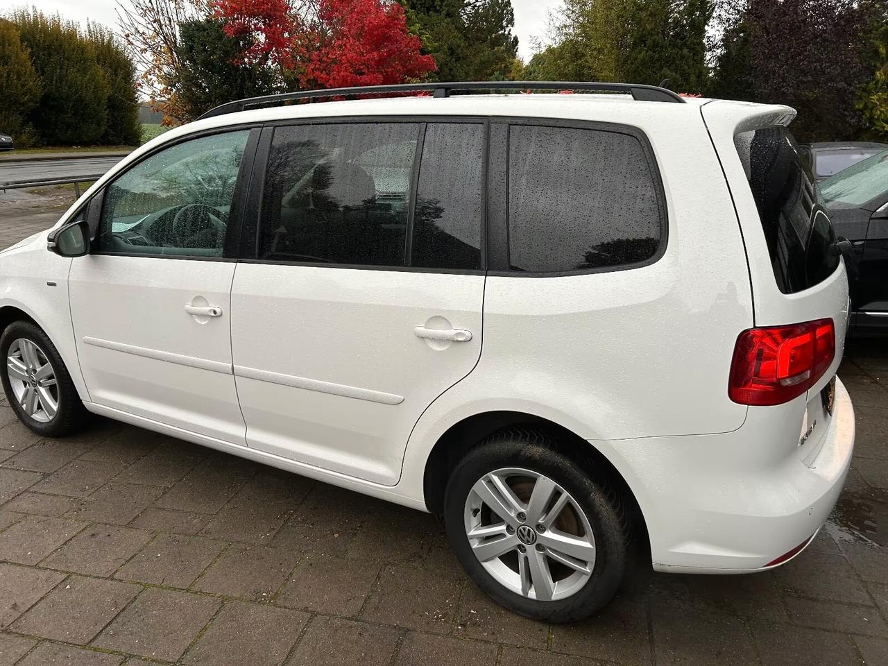 Volkswagen Touran Business 1.6 TDI Comfortline ok neo patentati