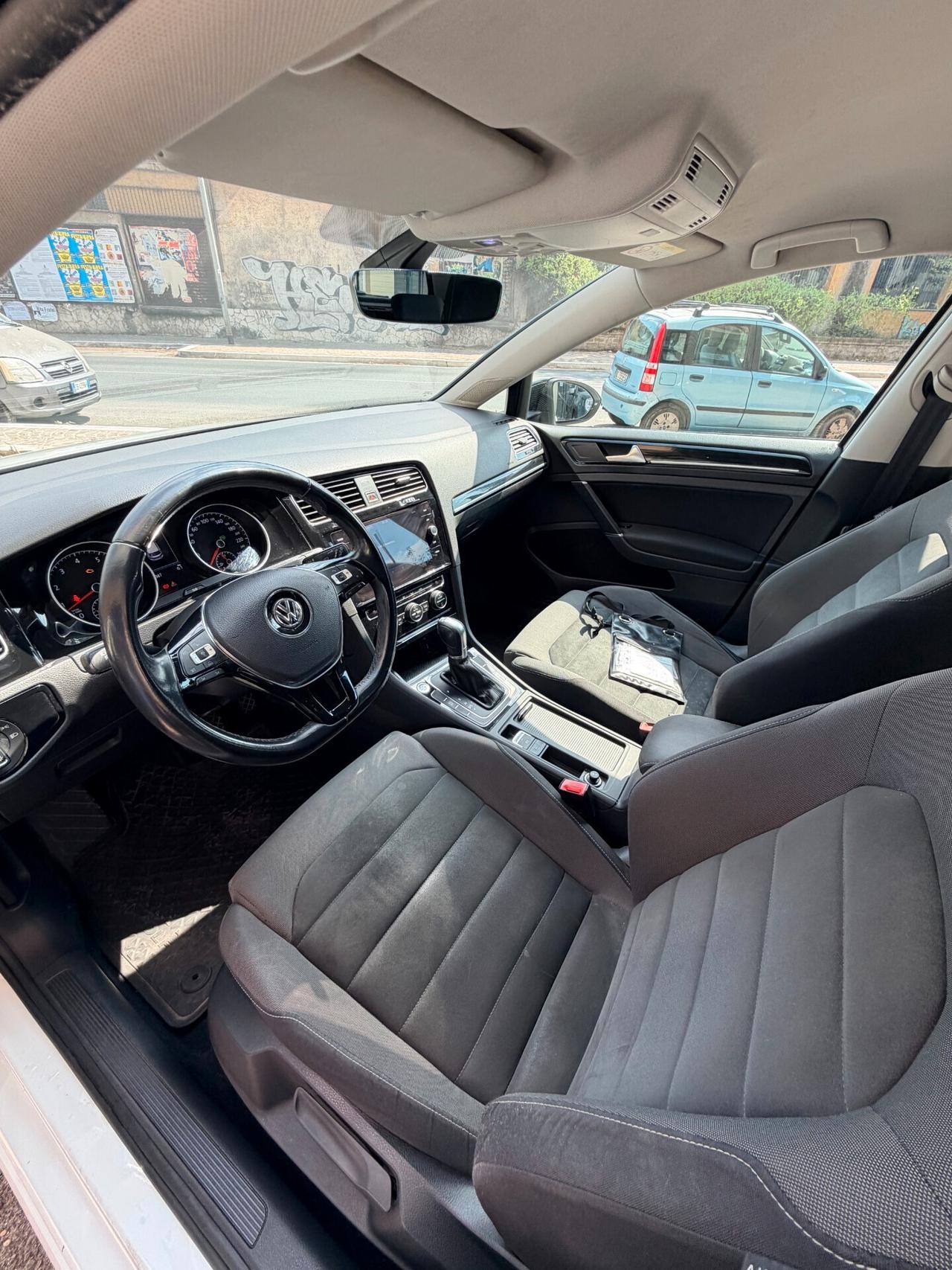 Volkswagen Golf 1.4 TGI DSG 5p. Executive BlueMotion
