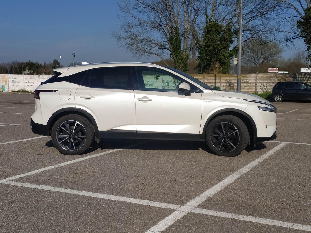 Nissan Qashqai N-Connecta 1.3 DIG-T MHEV #9959