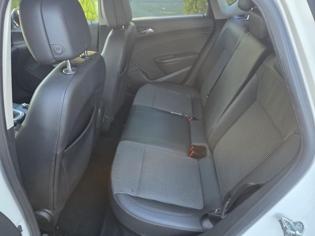 Opel Astra 1.4 Turbo 140CV 5 porte GPL Tech Cosmo