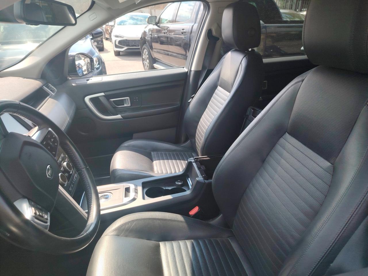 Land Rover Discovery Sport 2.0 TD4 180 CV HSE