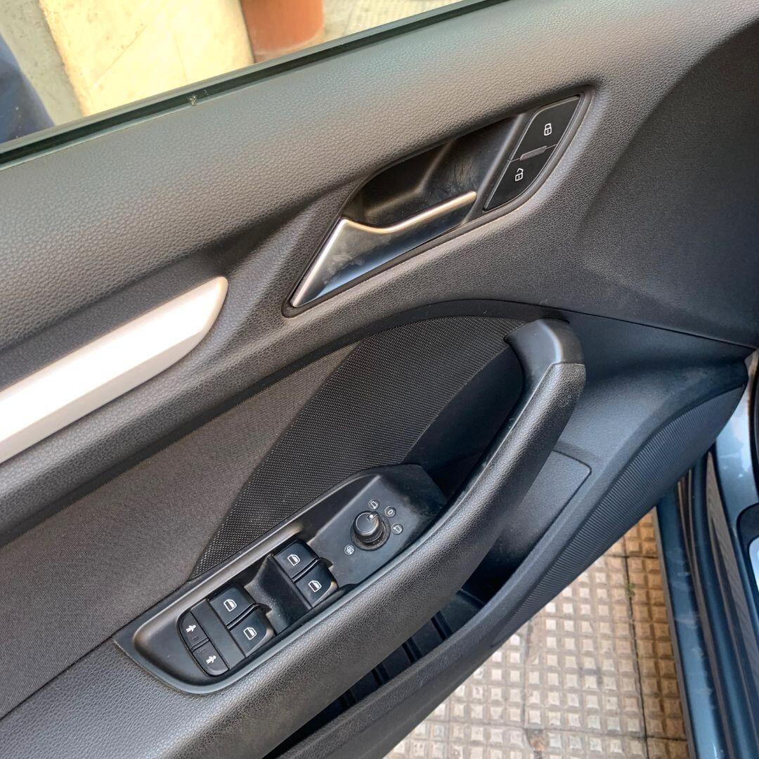 Audi A3 SPB 1.6 TDI clean diesel S tronic