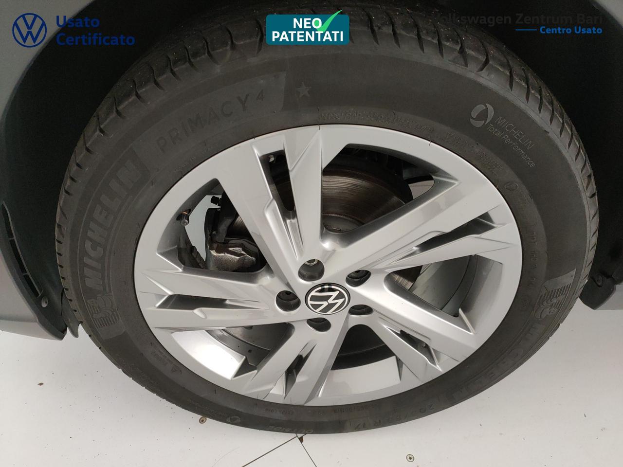 Volkswagen Taigo 1.0 tsi r-line 110cv