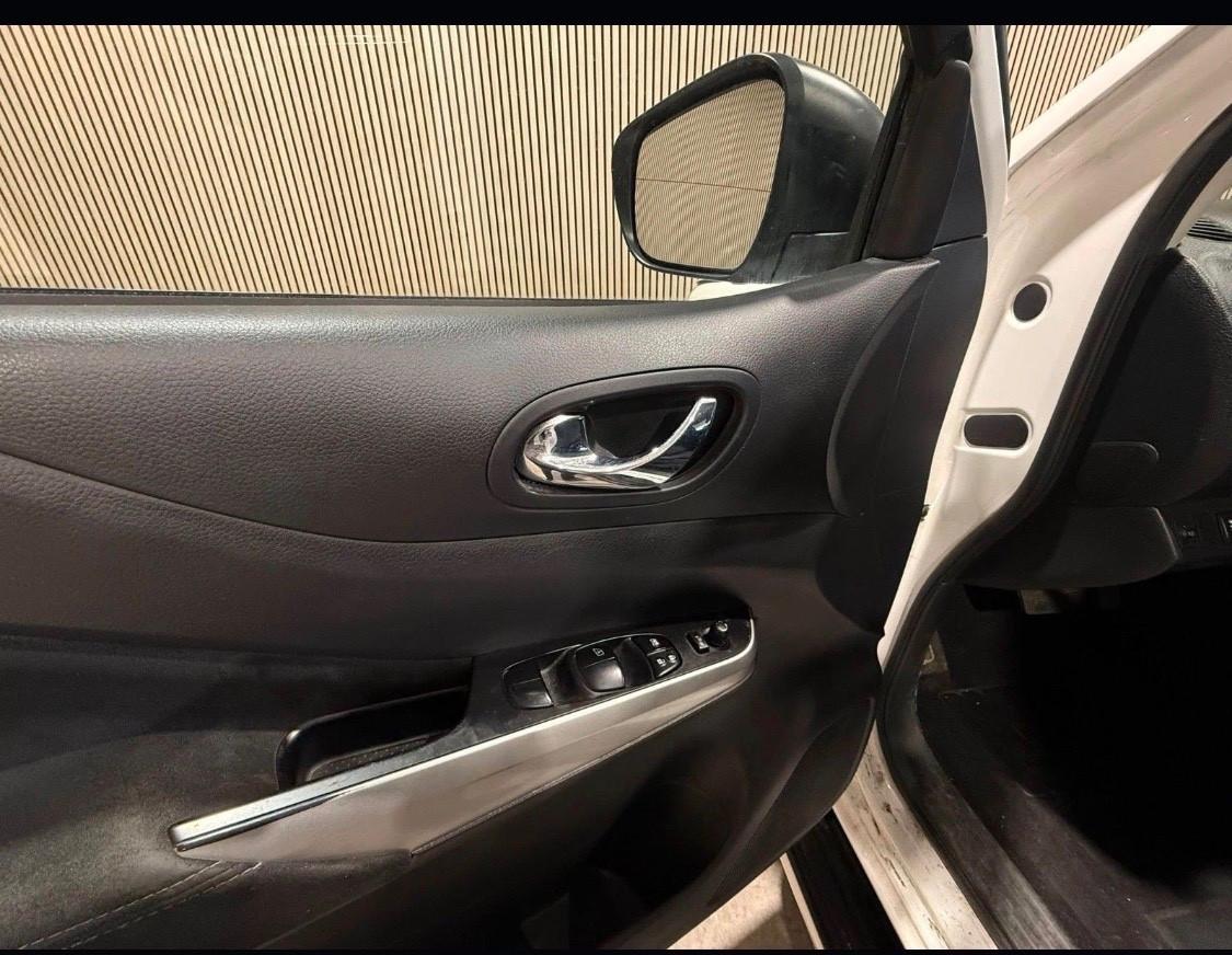 Nissan Navara 2.3 dCi 190 CV 7AT 4WD Double Cab N-Connecta