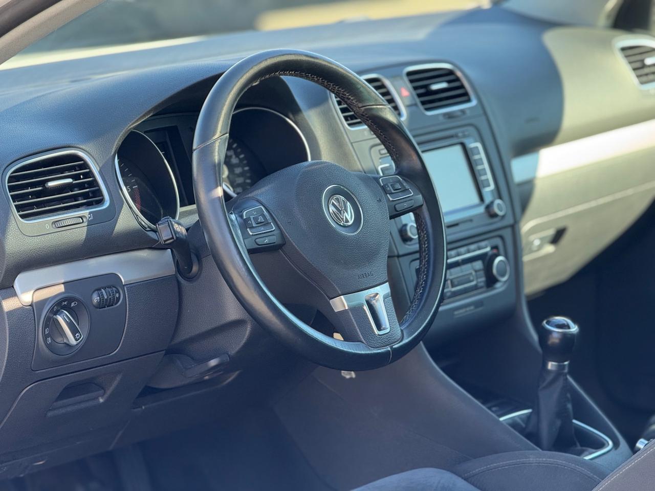VOLKSWAGEN GOLF 1.6 TDI 105CV GARANZIA 12 MESI