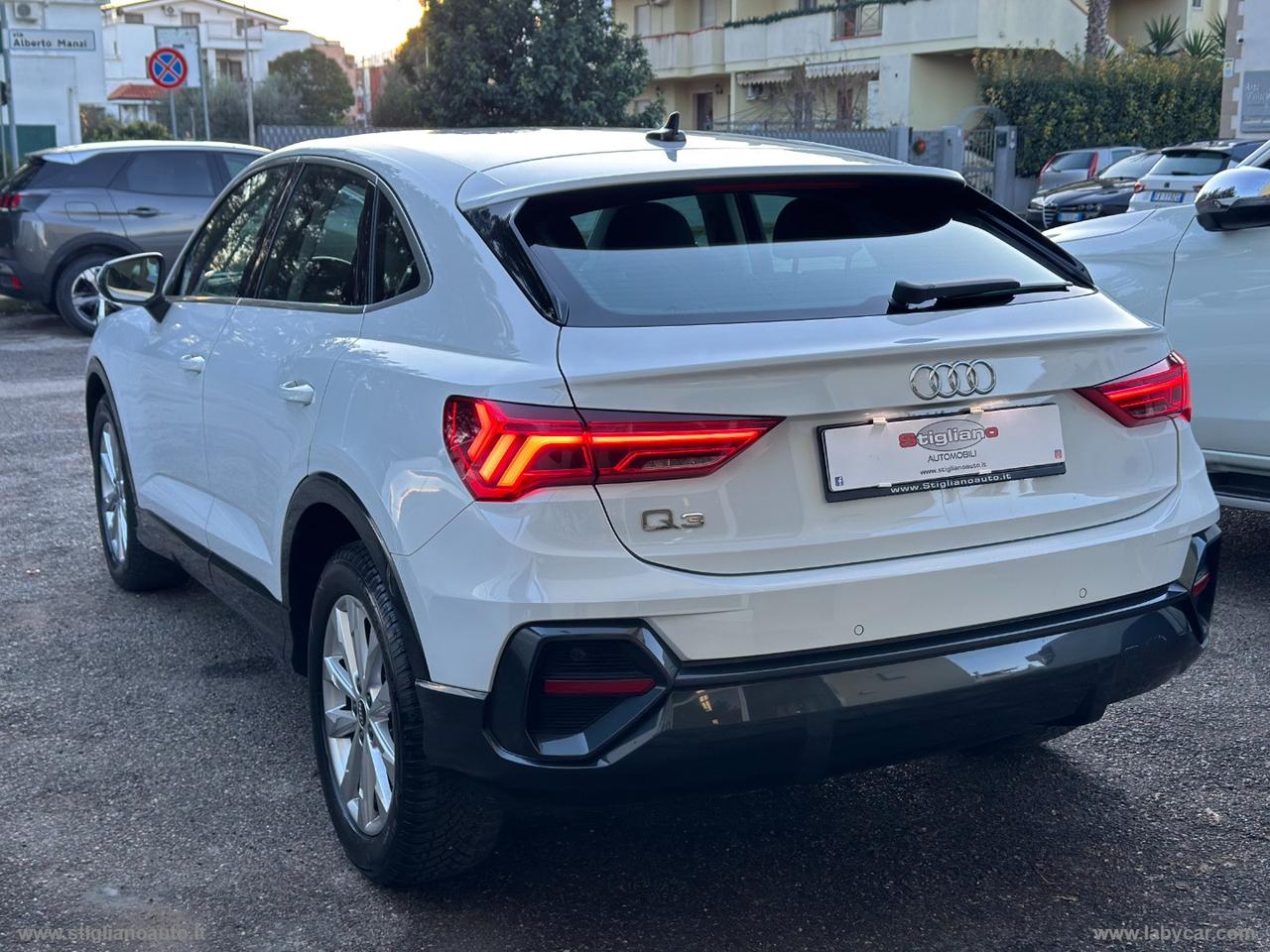 AUDI Q3 SPB 35 TDI S tronic Business Plus