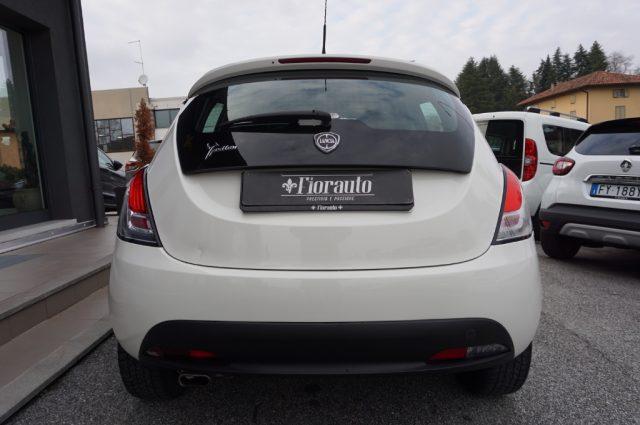 LANCIA Ypsilon 1.2 69 CV 5 porte Gold NEOPATENTATI