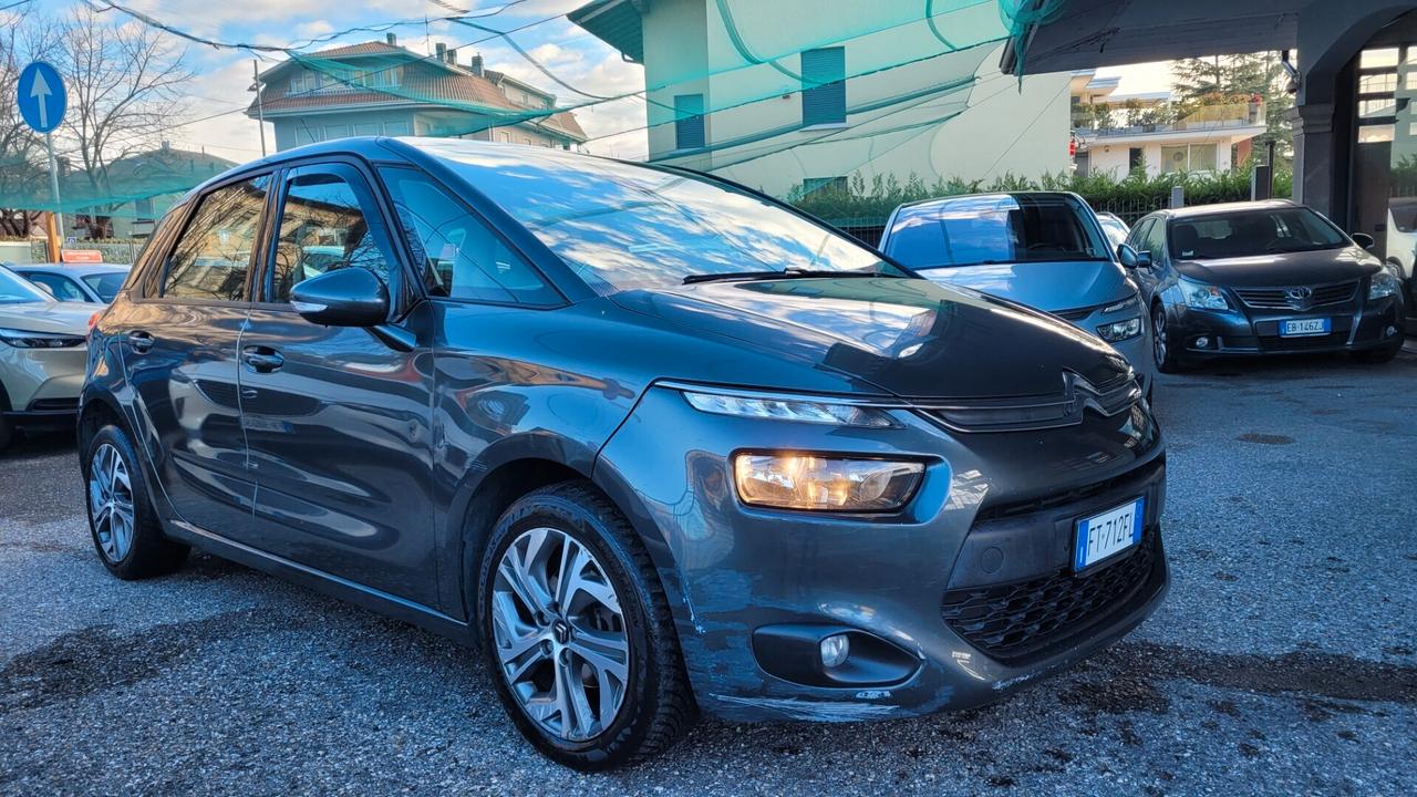 Citroen C4 Picasso Euro 6B.. Cambio Automatico..Gancio traino