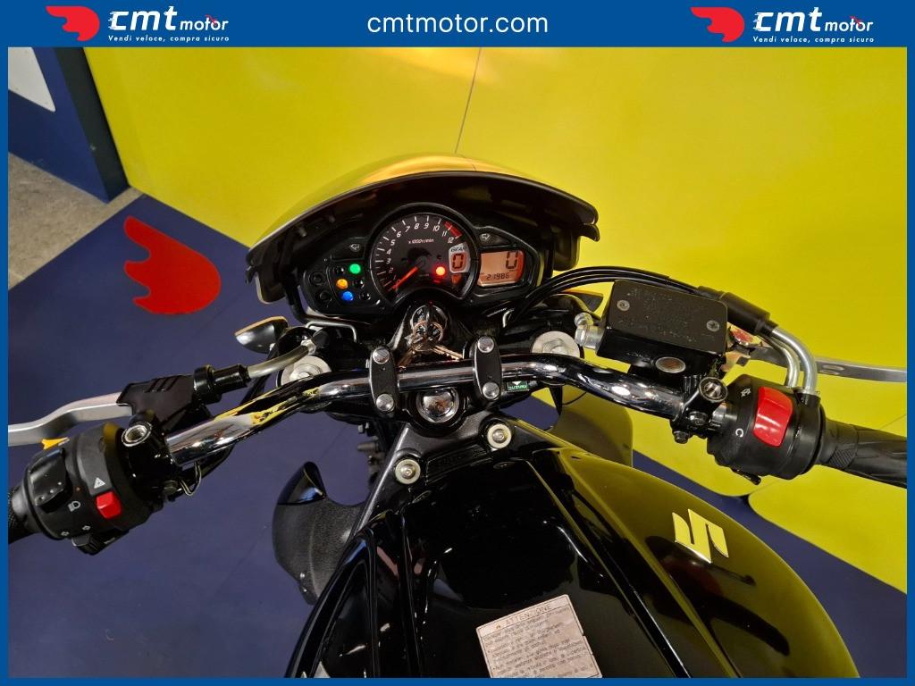 Suzuki Gladius 650 - 2011