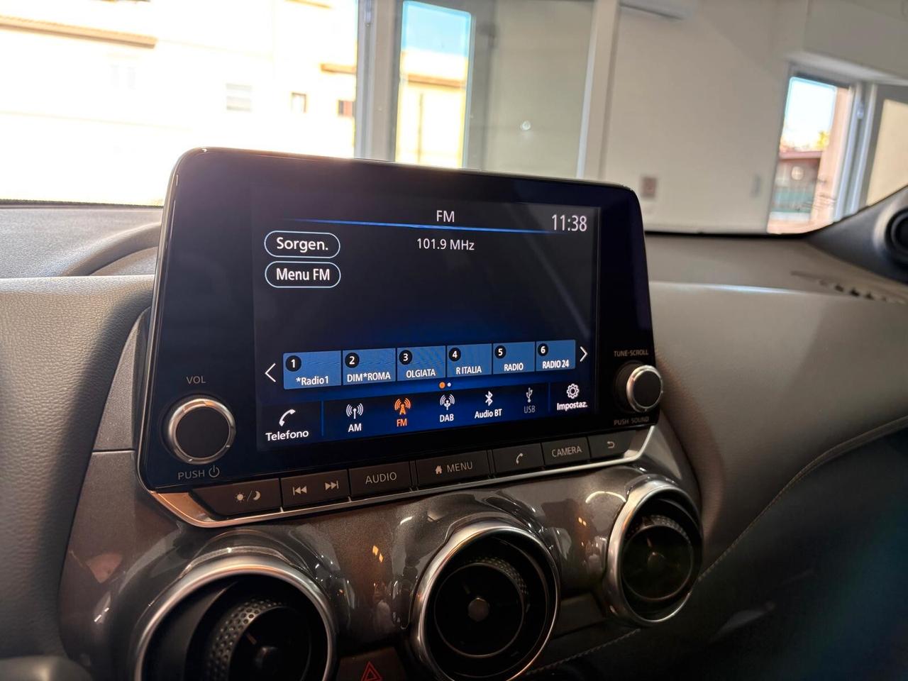 Nissan Juke 1.0 DIG-T 114 CV N-Connecta