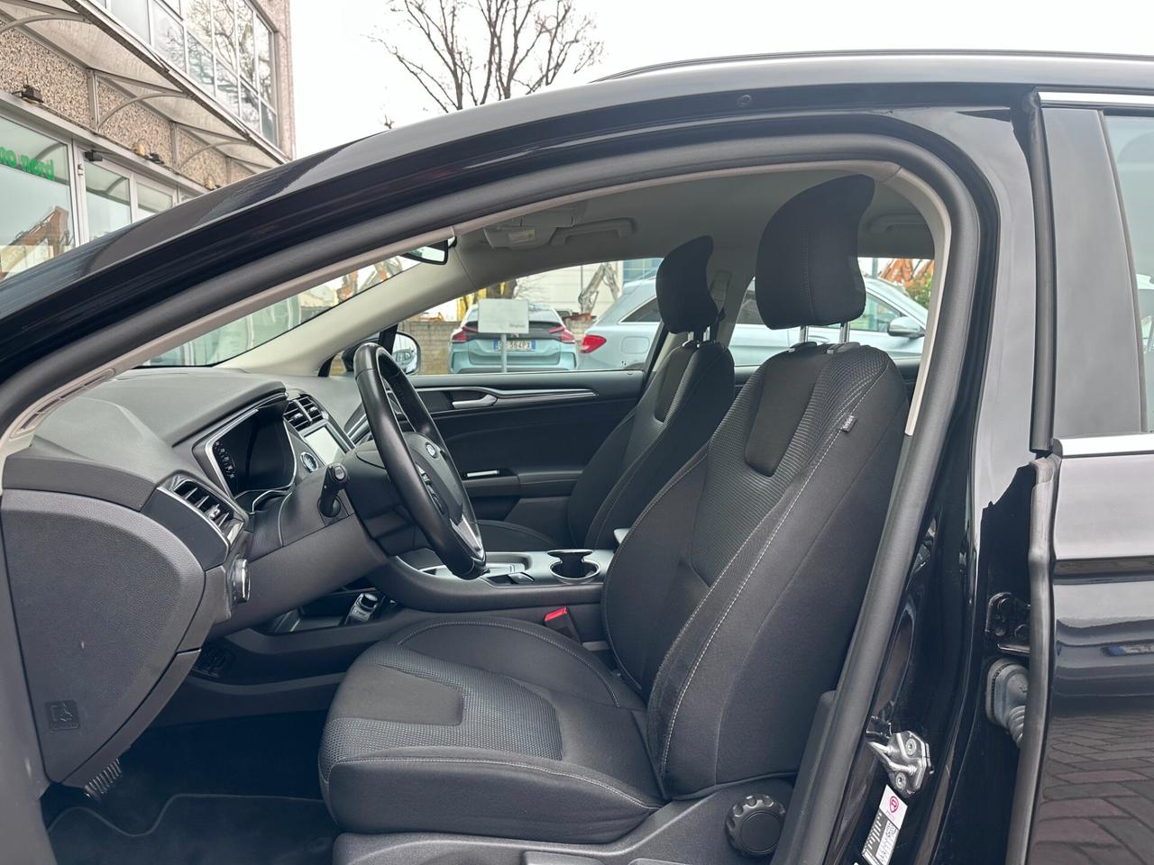 Ford Mondeo SW 2.0ecoblue 150CV TITANIUM AUTOMATICA! FARI LED!