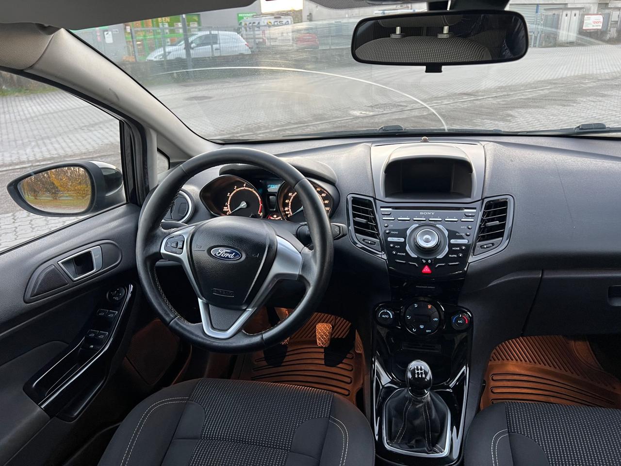 Ford Fiesta 1.4 5p. Bz.- GPL Titanium