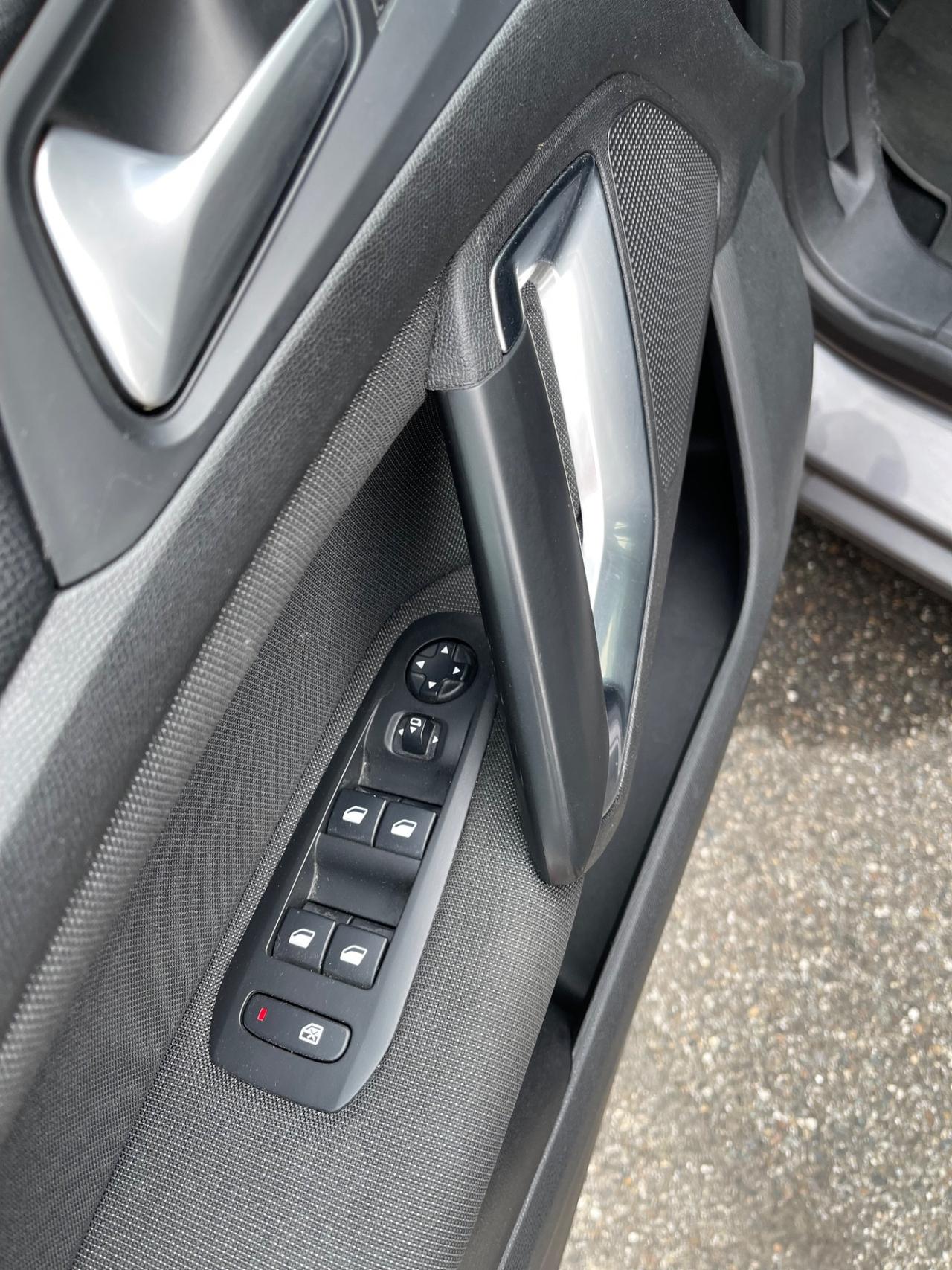 Peugeot 308 PureTech Turbo 130 S&S Allure