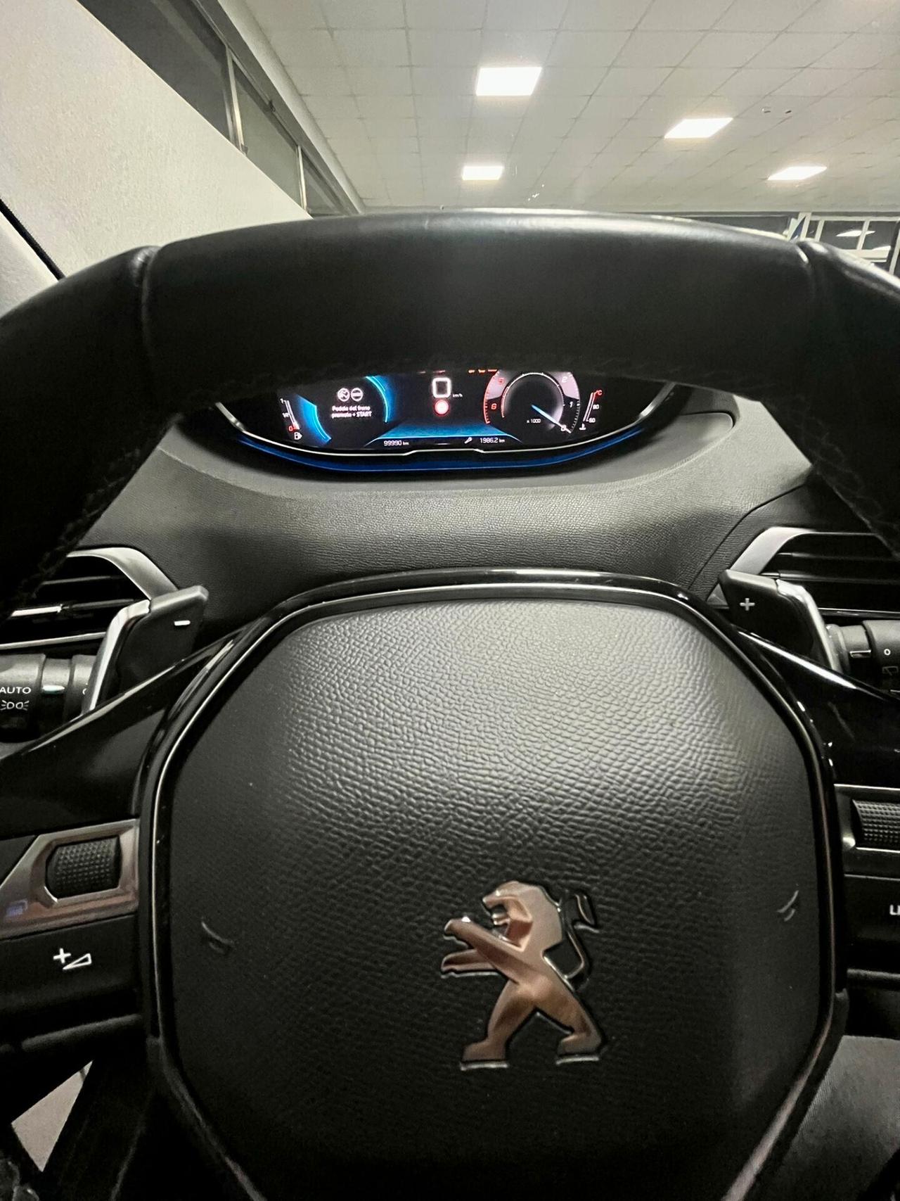 Peugeot 5008 BlueHDi 130 S&S EAT8 Allure Pack
