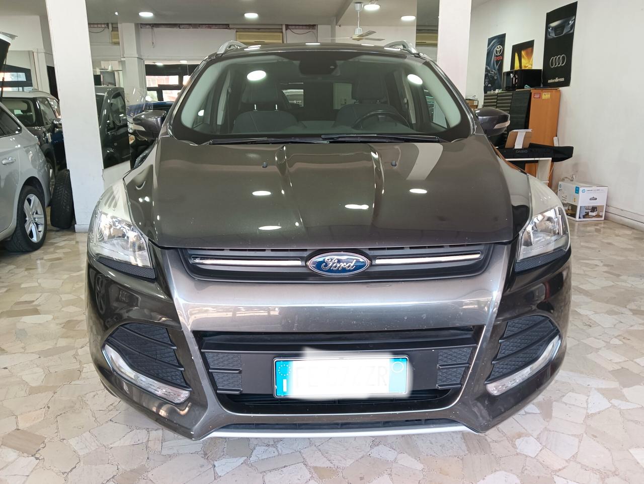 Ford Kuga 1.5 TDCI 120 CV S&S 2WD Titanium