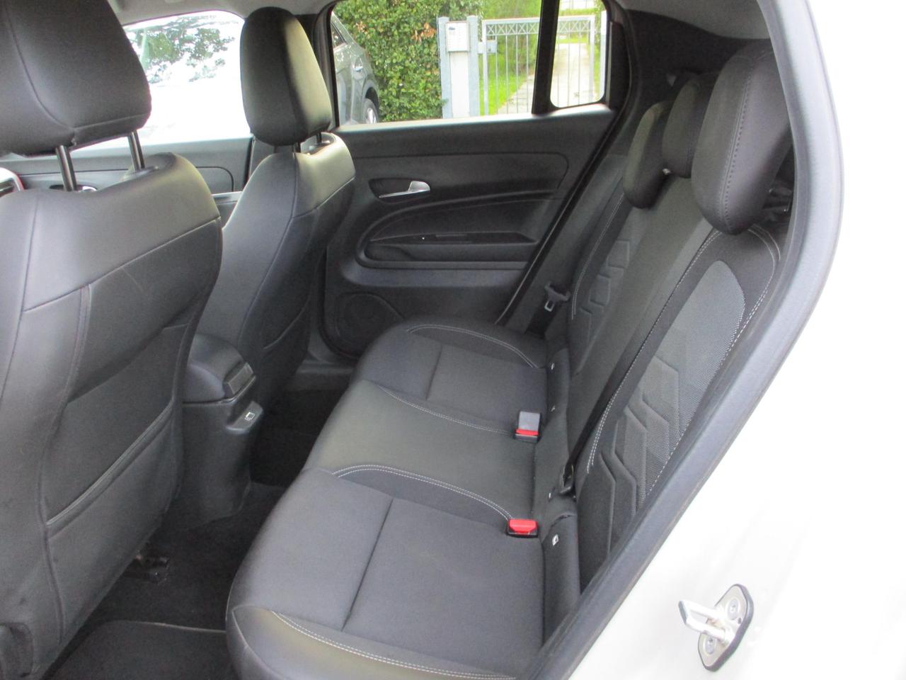 Jeep Avenger 1.2 Turbo MHEV DCT Summit Led/Camera