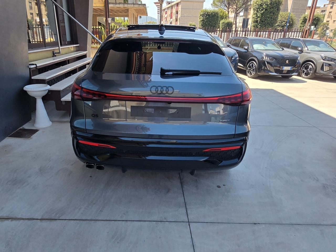 Audi Q5 40 TDI 204 CV quattro S tronic Identity Black