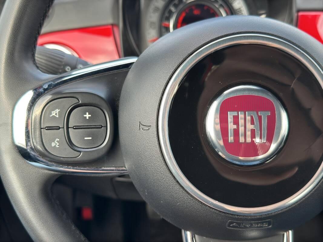 Fiat 500 1.0 hybrid 70cv con CarPlay