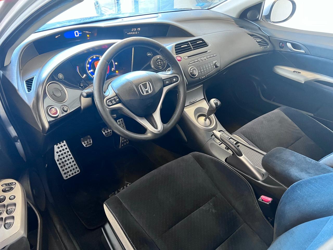 Honda Civic 1.4 i-DSi 5p. Sport