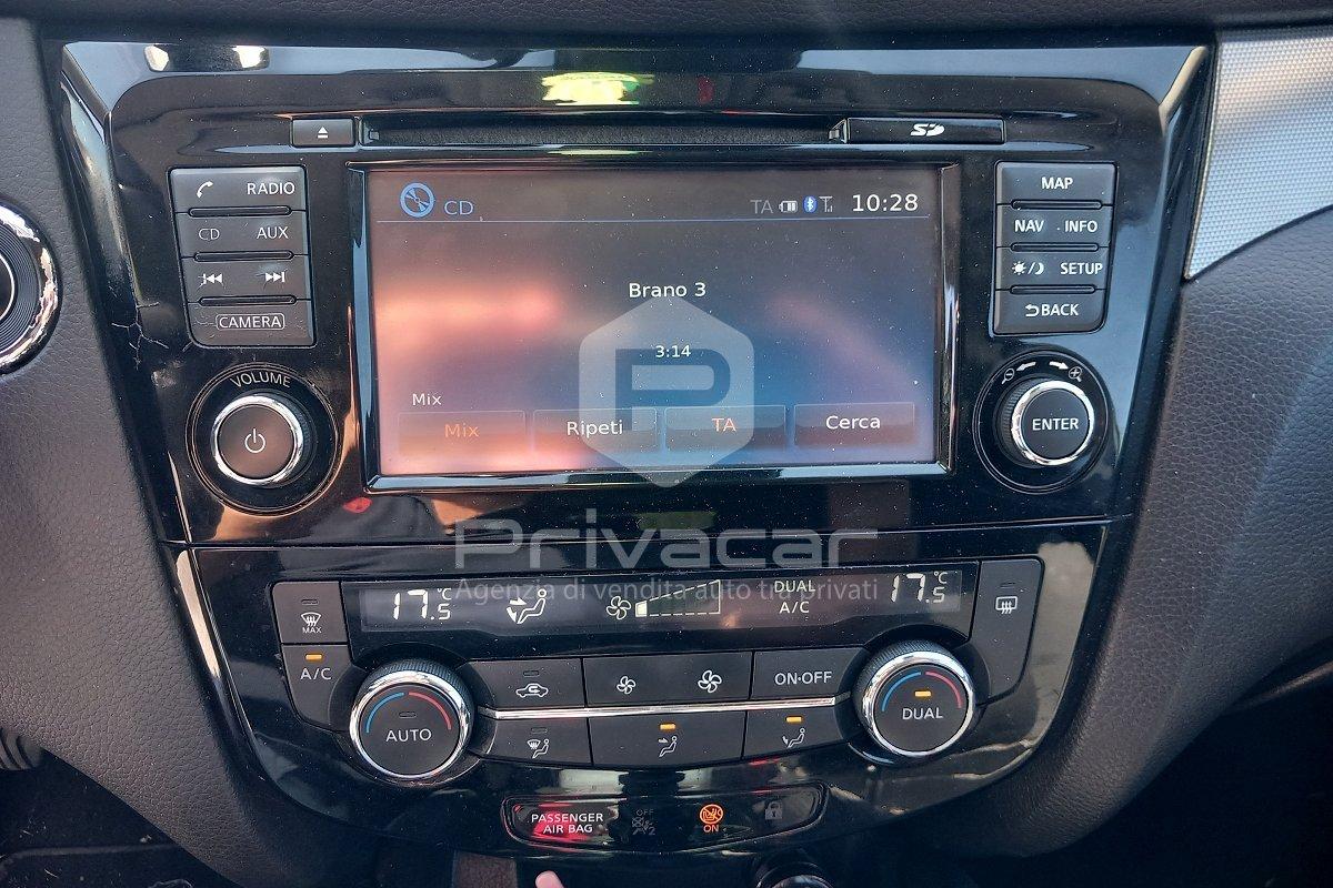 NISSAN Qashqai 1.5 dCi N-Connecta