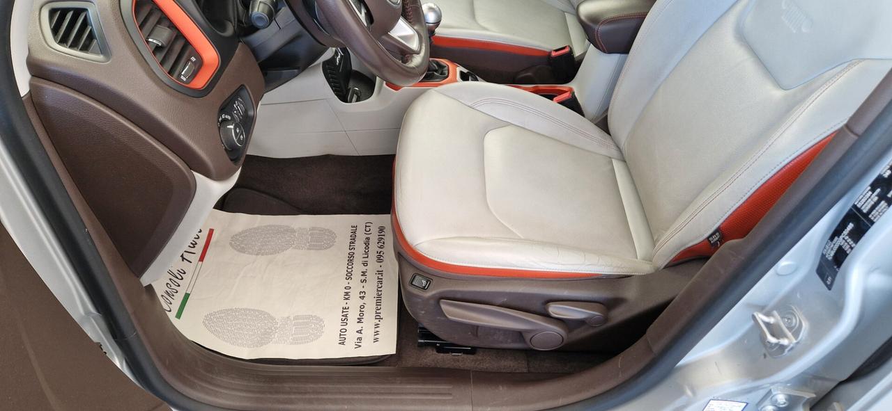 Jeep Renegade 1.6 Mjt 120cv LIMITED Beats Edition