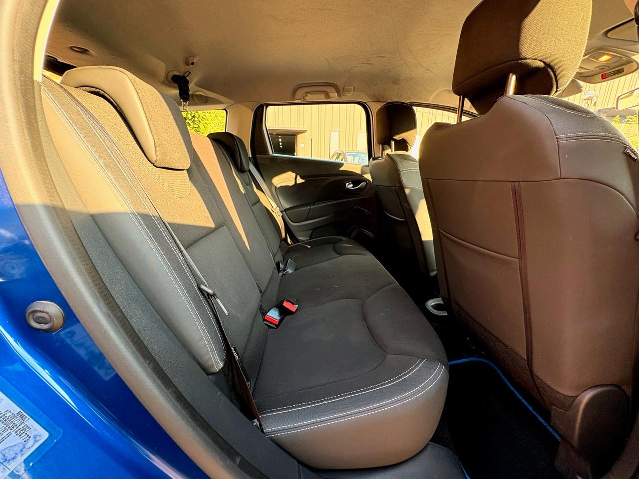 RENAULT CLIO 1.5D-EURO 6-Motore con 145000KM-2018
