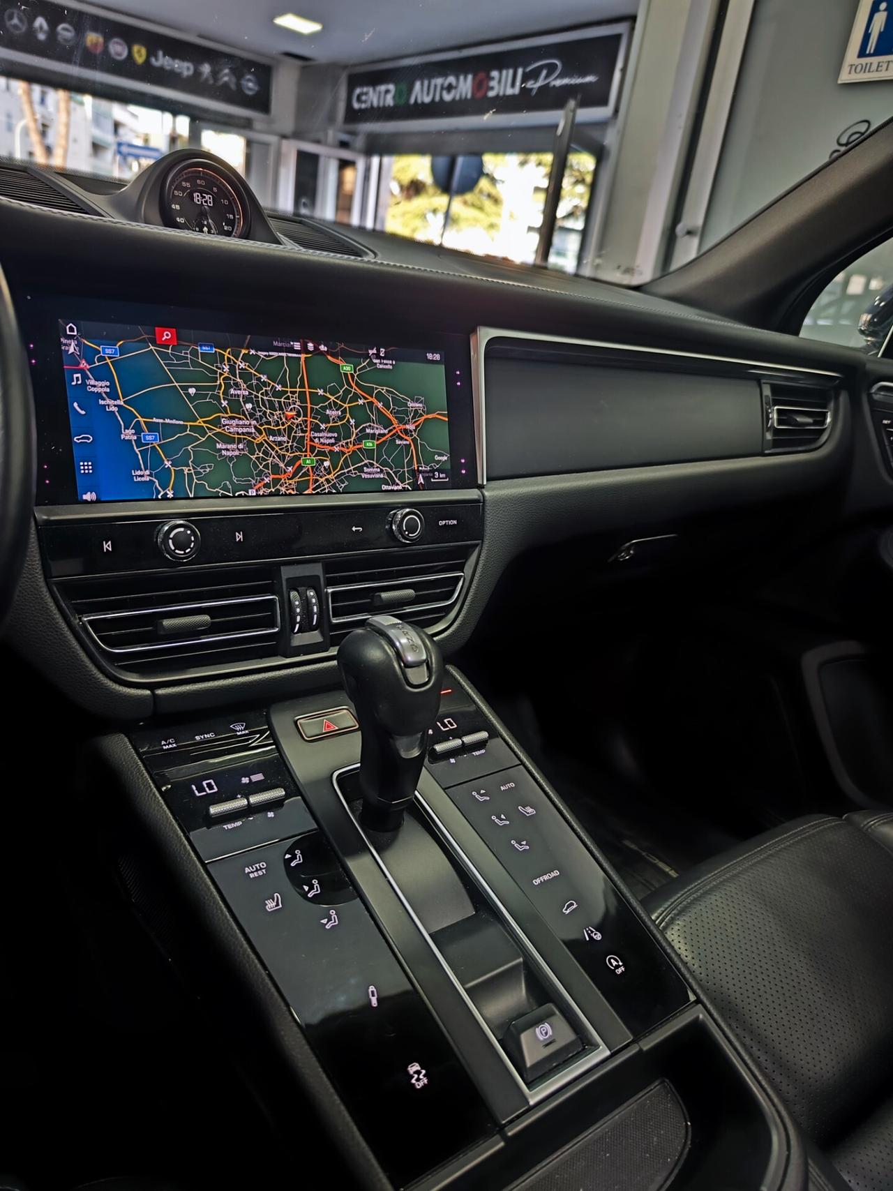 Porsche Macan T 2.0 265cv Tetto Led