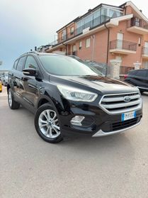 Ford Kuga 1.5 TDCI 120CV S&S 2WD Powershift ST-Line Business