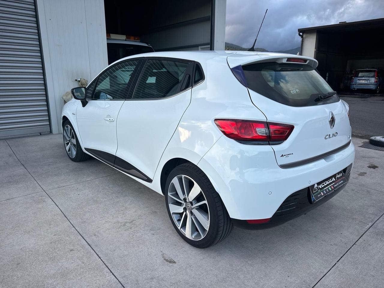 Renault Clio 1.5 dCi 8V 75CV 5 porte Costume National