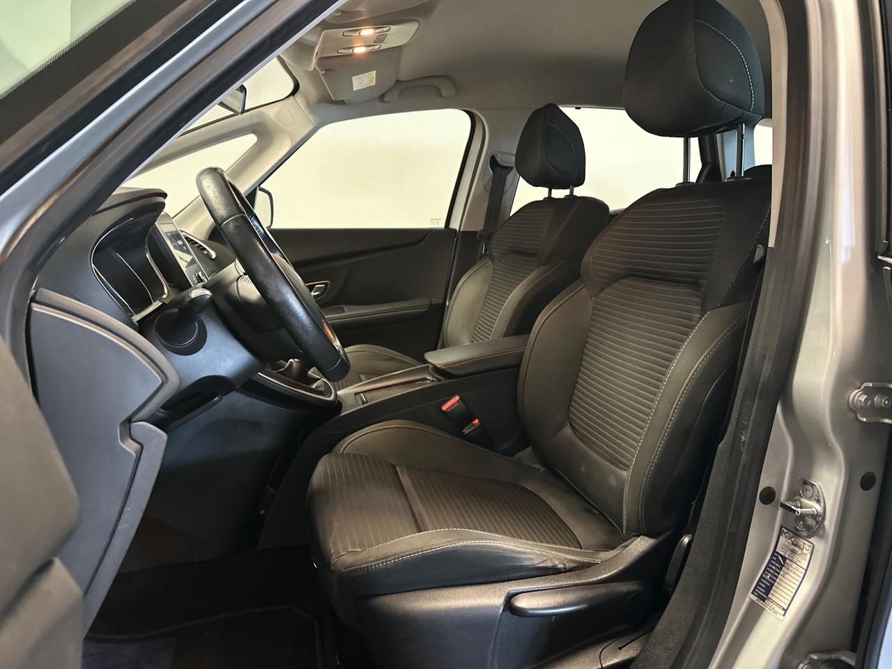 RENAULT SCENIC 1.5 DCI 110CV SPORT EDITION GARANZIA