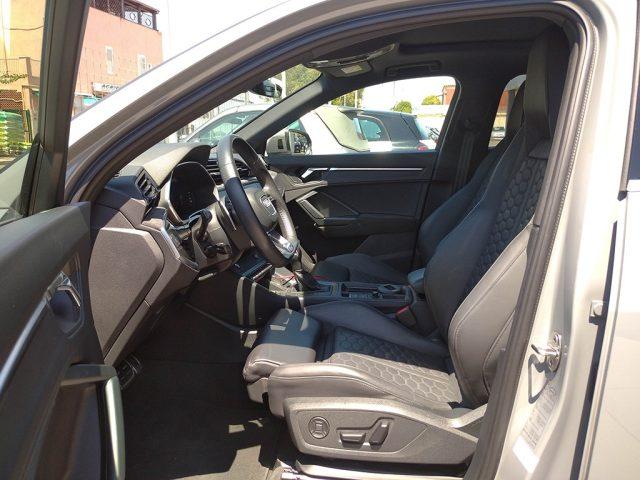 AUDI RS Q3 SPB quattro S tronic 2.5 quattro s-tronic