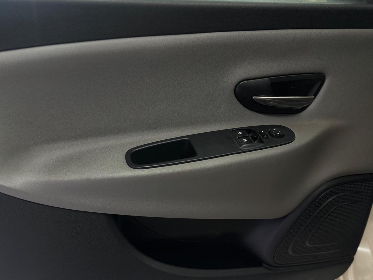 Lancia Ypsilon 1.2 GPL Ecochic Gold Full Optional