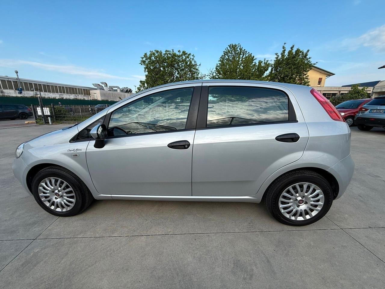 Fiat Punto 1.2 unico-propr solo 21.000 km