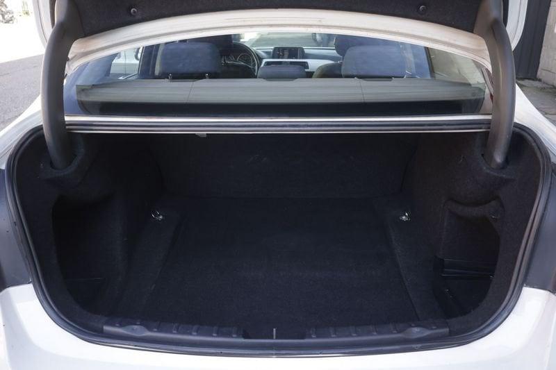 BMW Serie 3 BMW Serie 3 316d 85KW ANNO 2013