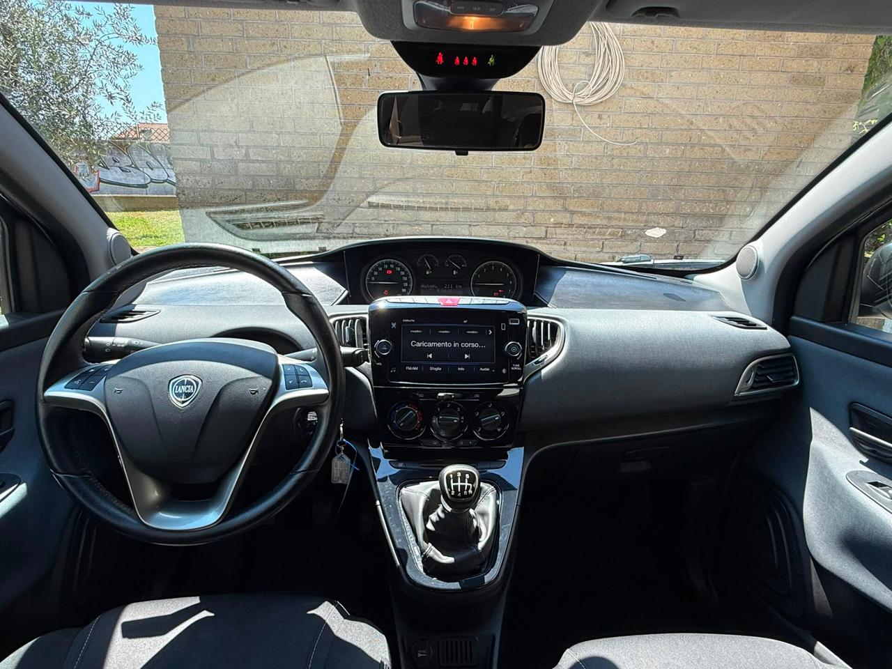 Lancia Ypsilon 1.0 FireFly 5 porte S&S Hybrid Gold