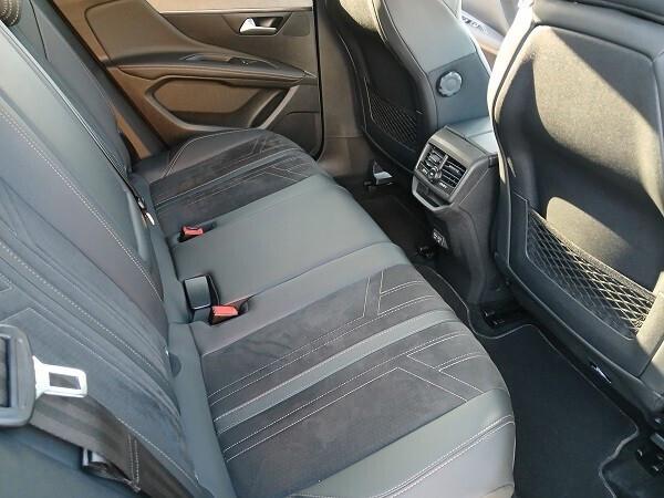 PEUGEOT 3008 1.5 BlueHDI 130 CV S&S EAT8 GT