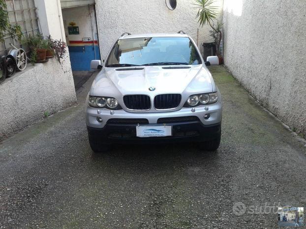 BMW - X5 - 3.0d Attiva