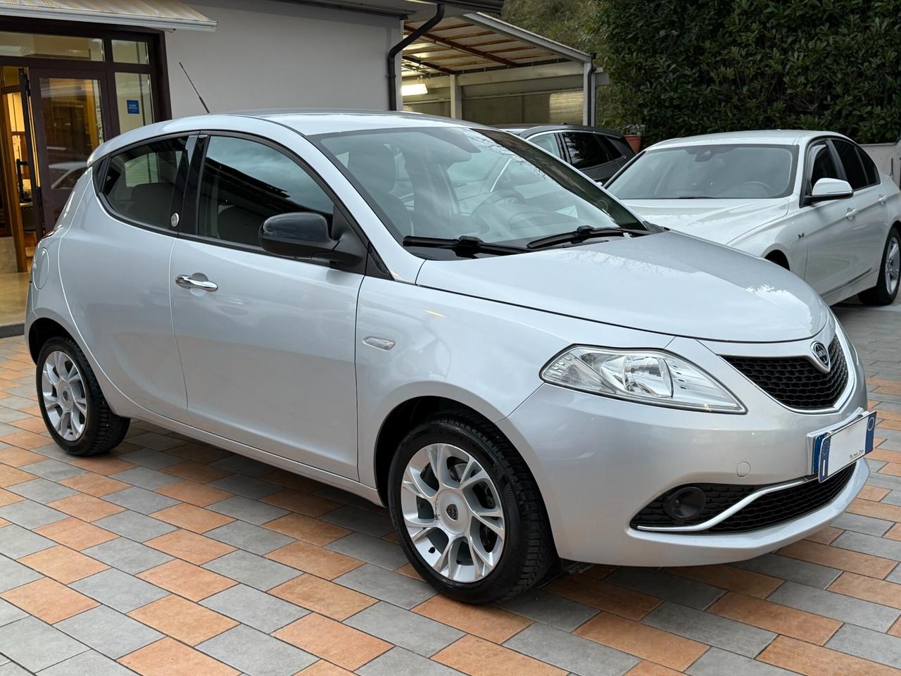 Lancia Ypsilon 1.2 69 cv. EcoChic GOLD (Imp GPL)