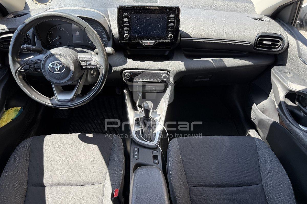 TOYOTA Yaris 1.5 Hybrid 5 porte Active
