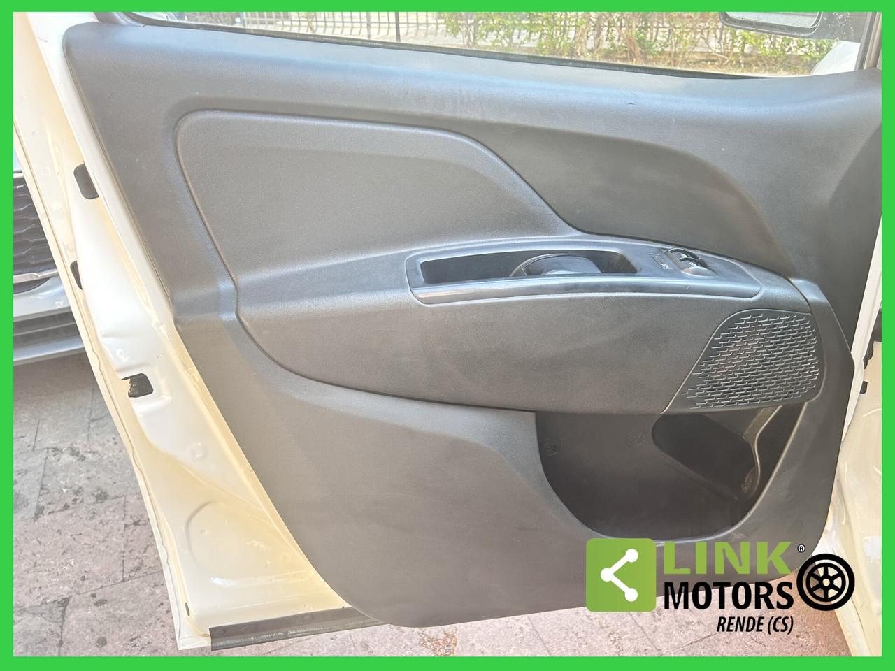 Fiat Doblo Doblò 1.4 T-Jet Natural Power PL-TN Cargo Maxi Lamierato