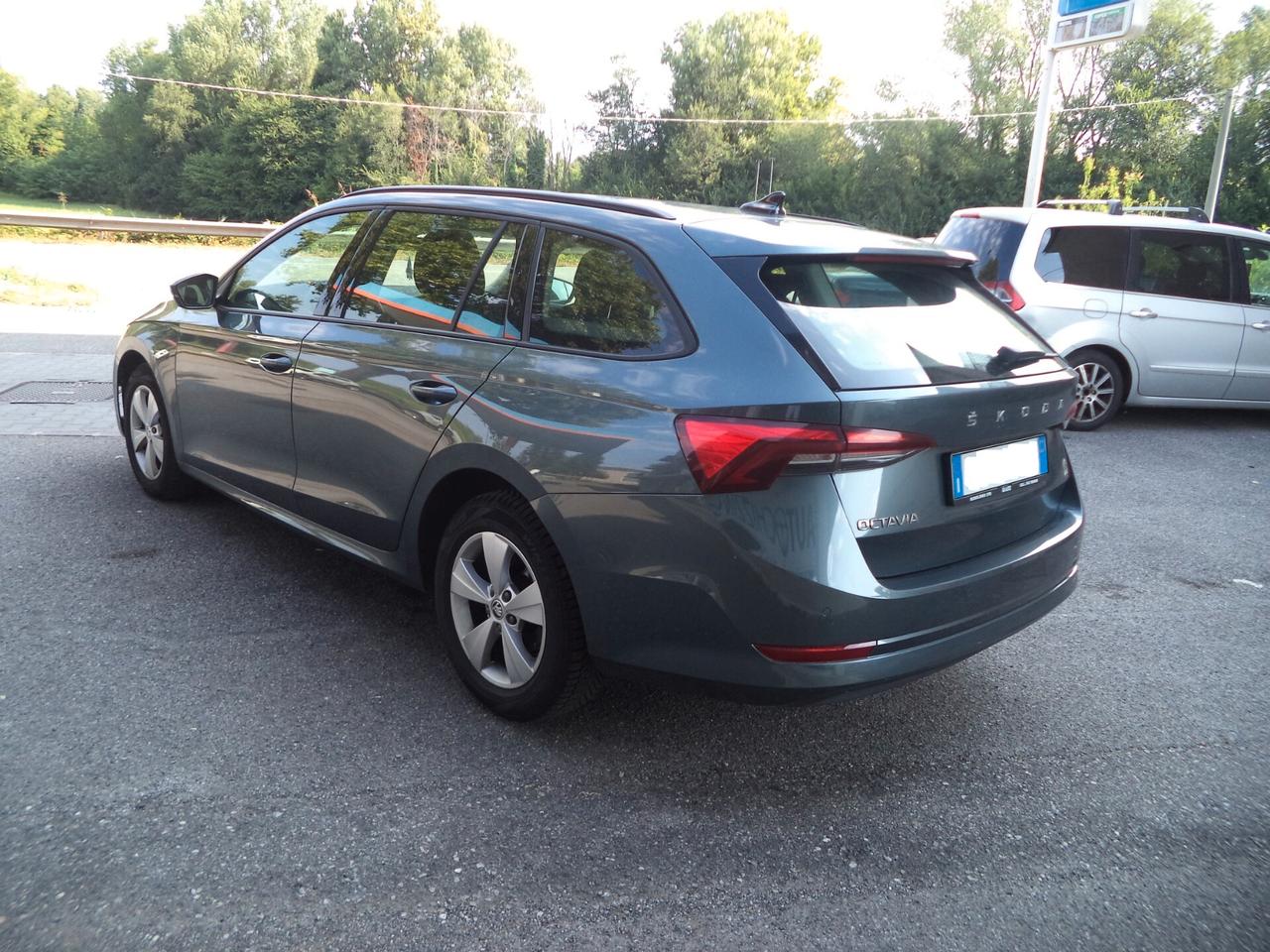 Skoda Octavia 2.0 TDI EVO SCR 150 CV DSG Wagon Executive