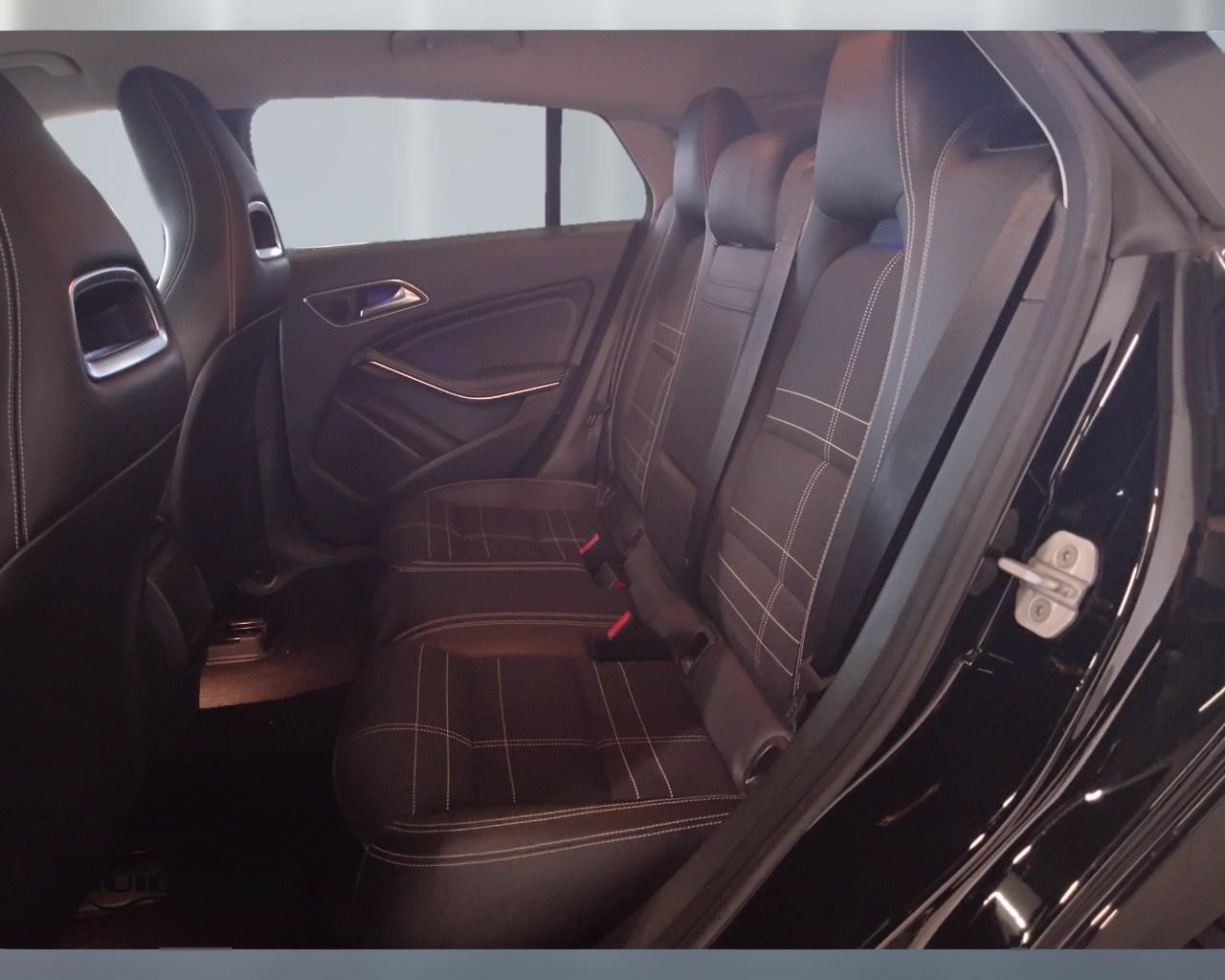Mercedes-Benz CLA Shooting Brake - X117 - CLA Shooting Brake 220 d Sport Night auto