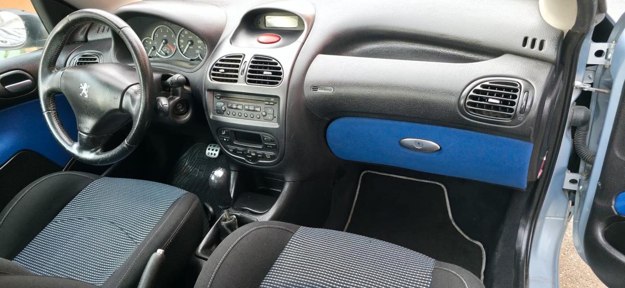 Peugeot 206 1.6 16V CC neopatentati cabrio