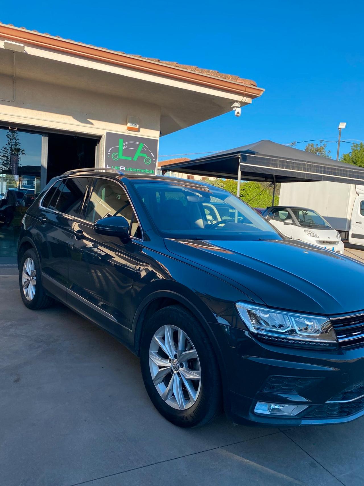 Volkswagen Tiguan 2.0 TDI SCR DSG Business BlueMotion Technology