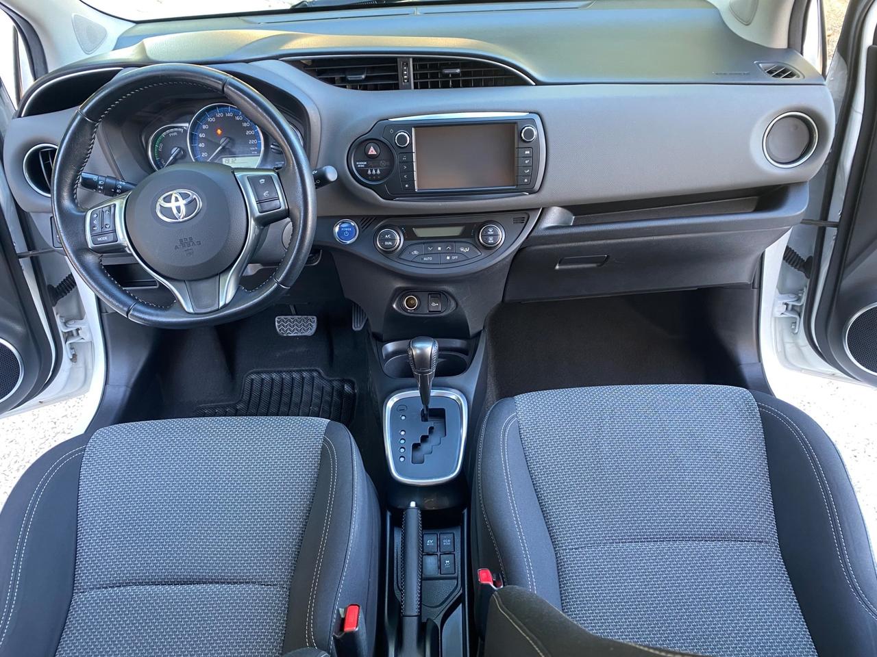 Toyota Yaris 1.5 Hybrid 5 porte Active NEOPATENTATI!!!