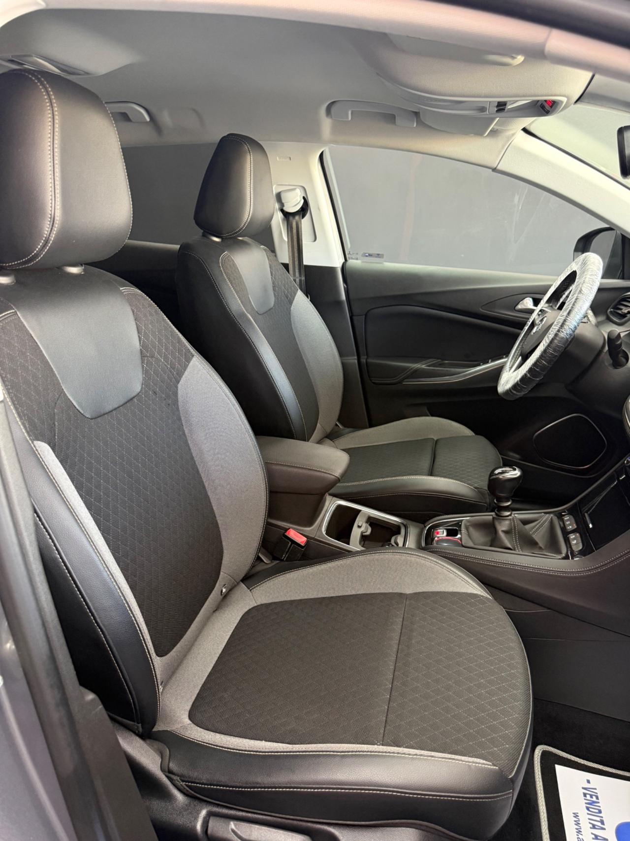 Opel Grandland X 1.6 Diesel 120 cv LAUNCH EDITION