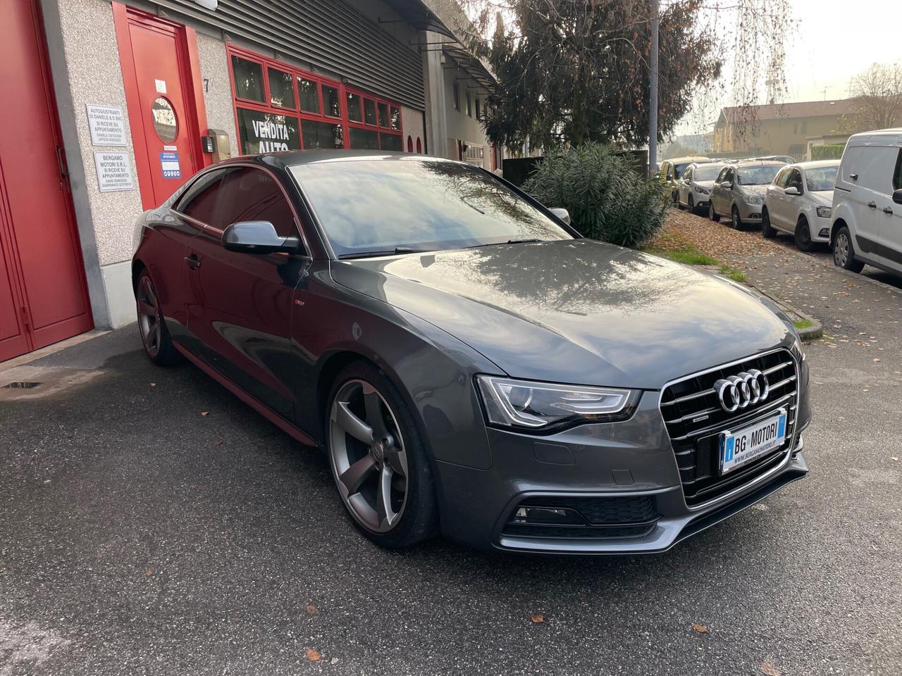 Audi A5 Coupè 2.0 TDi quattro S-Tronic S-Line