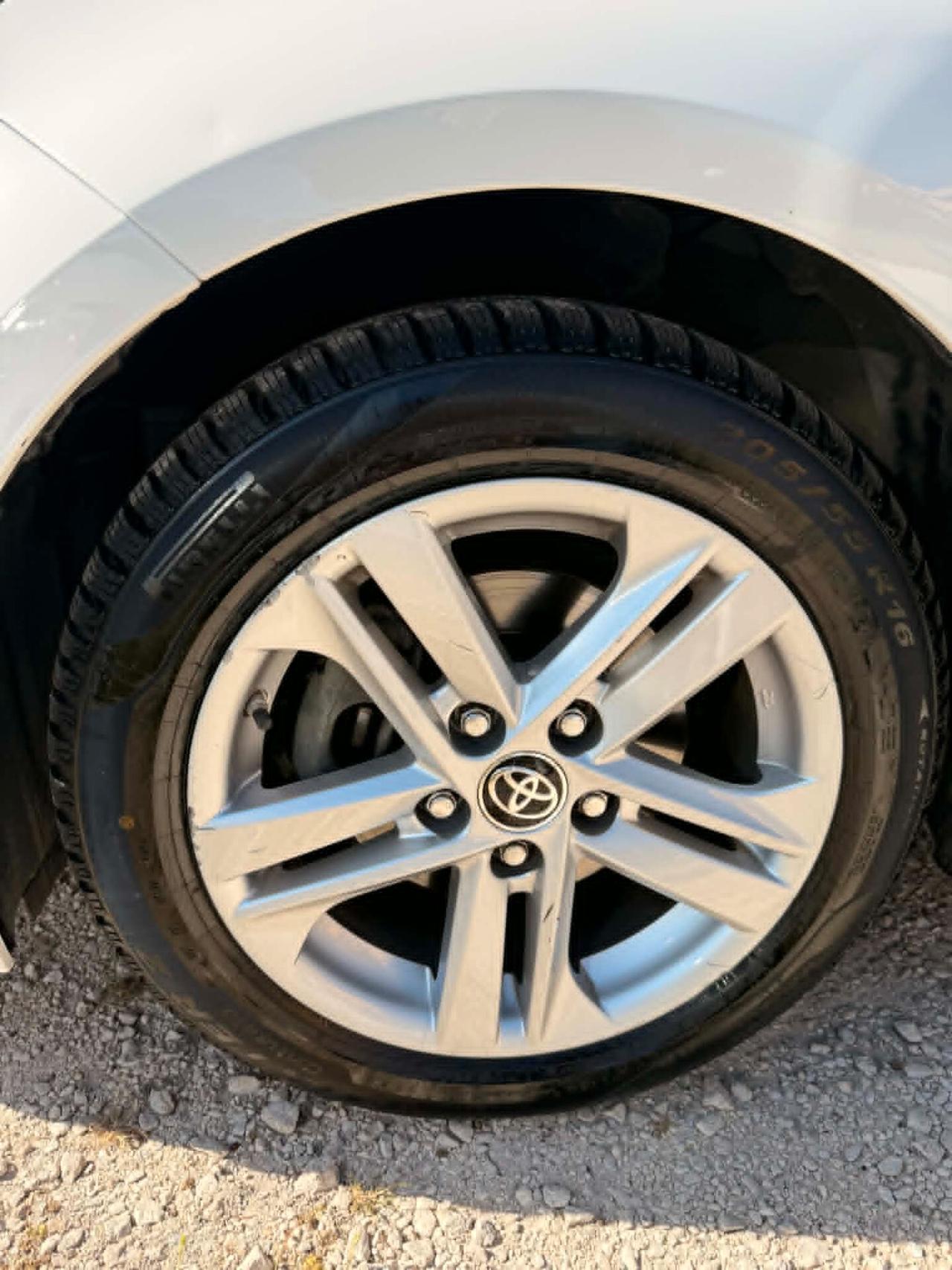 Toyota Corolla 1.8 Benz/Ibrida OK Neopatentato