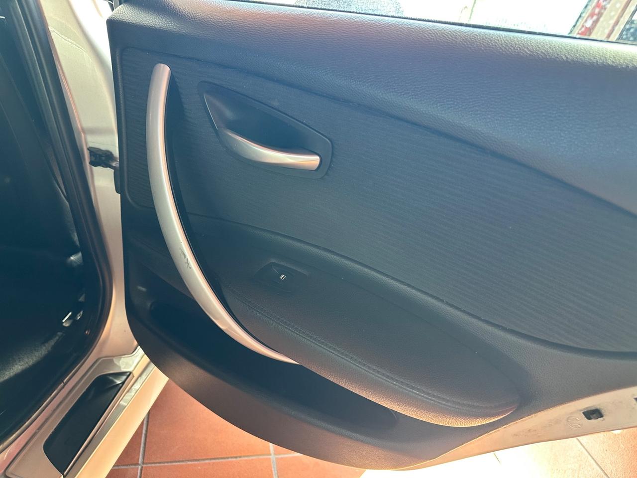 Bmw 118d cat 5 porte Attiva